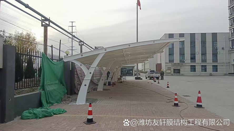 膜結(jié)構(gòu) 現(xiàn)代建筑的輕質(zhì)高強(qiáng)之選，塑造未來空間美學(xué)